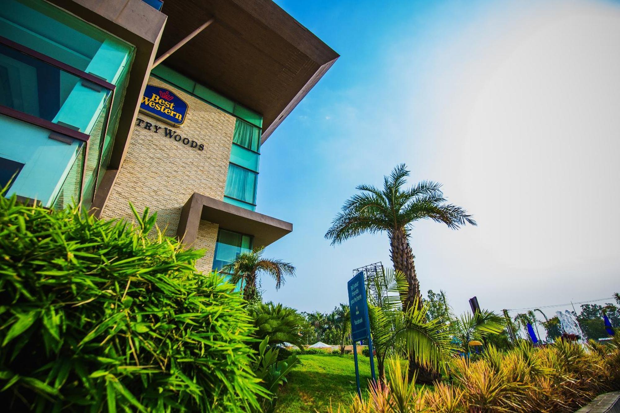Best Western Country Woods Ambāla Exterior foto